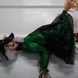 Witch Talking Motion Halloween Decoration LED Funny Silly Sayings Animated Fun